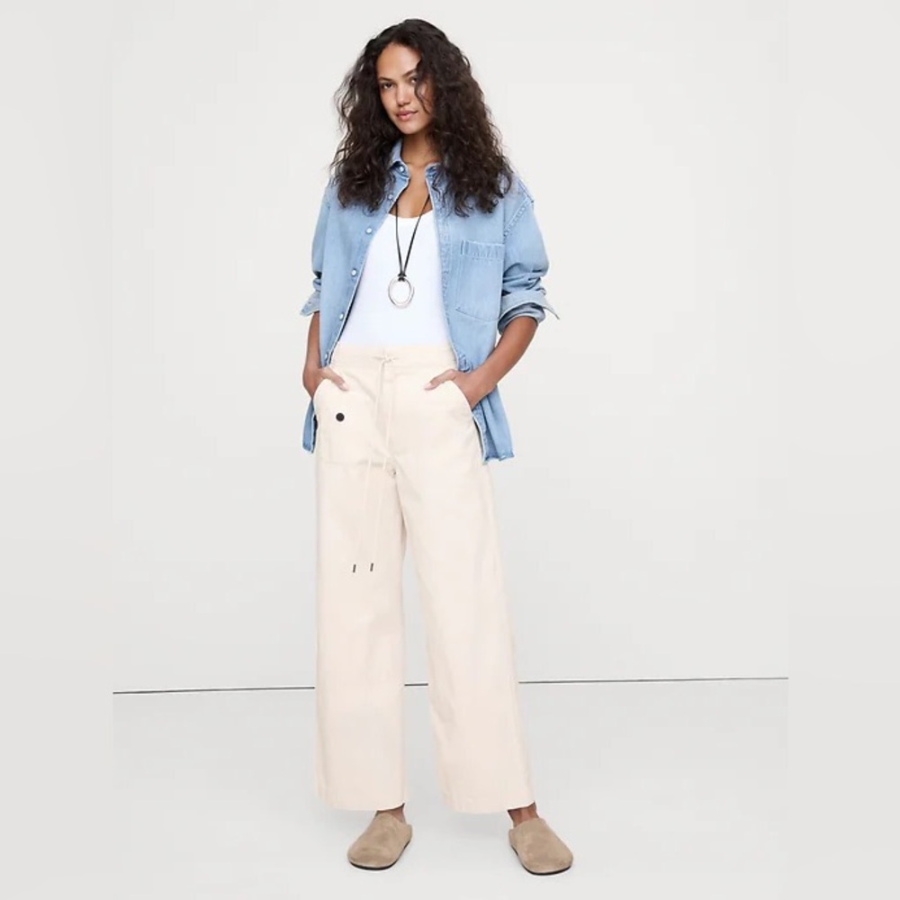 NWT! Banana Republic High-Rise Wide-Leg Pull-On Drawstring Pant - ALL LONG 🩷